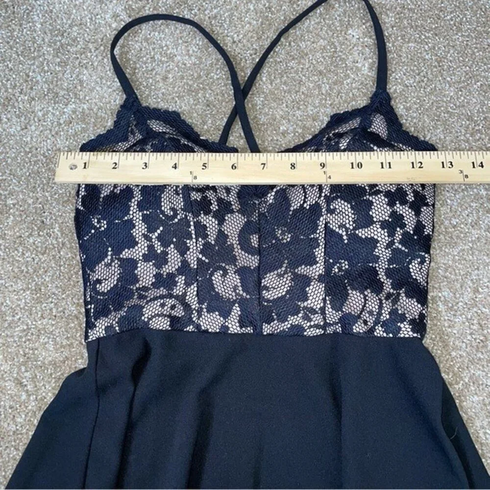 Morgan & CO dress fit & flare black and nude lace top short mini skater SZ 0*